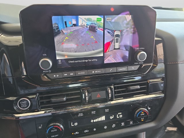 Used 2024 Nissan Pathfinder Rock Creek AWD/4WD image 22