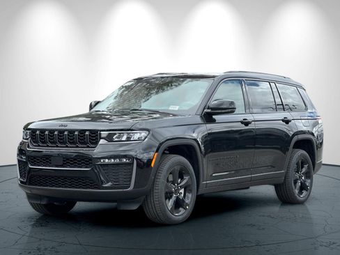 New 2026 Jeep Grand Cherokee L Limited AWD/4WD image 8