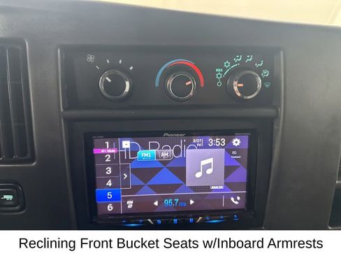 Used 2017 Chevrolet Express 2500 image 38