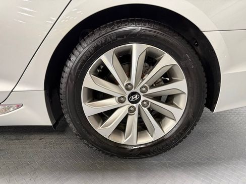 Used 2017 Hyundai Sonata Sport w/ Value Edition Package 02 FWD image 7