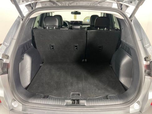 Used 2024 Ford Escape Platinum image 22