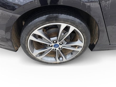 Used 2019 Ford Fusion Titanium image 16