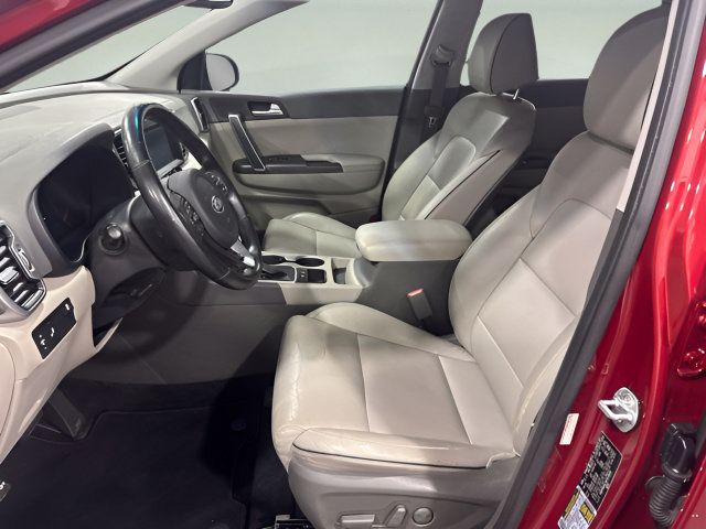 Used 2017 Kia Sportage EX w/ EX Premium Package FWD image 9