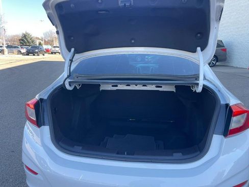 Used 2017 Chevrolet Cruze LS image 11