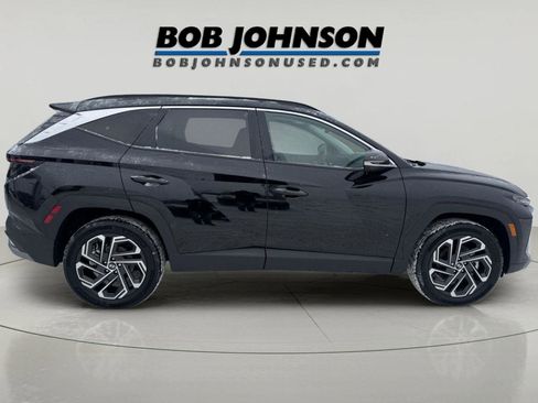 Used 2025 Hyundai Tucson Limited image 2