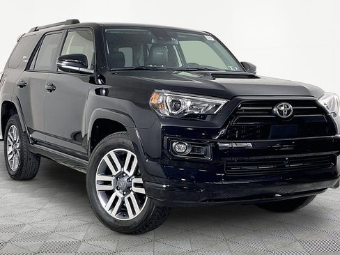 Used 2024 Toyota 4Runner TRD Sport w/ Technology Package image 4