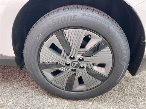 New 2025 Nissan Murano SL image 24