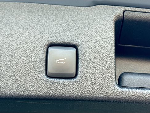 Used 2025 Ford Escape ST-Line Select image 13