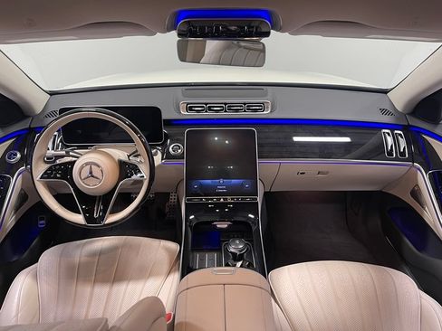 Certified 2022 Mercedes-Benz S 500 4MATIC w/ AMG Line Package image 30