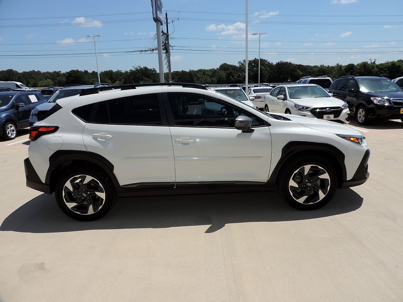 Certified 2024 Subaru Crosstrek 2.5i Limited w/ Crosstrek Mirror Package AWD/4WD image 4