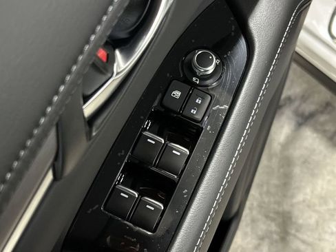 New 2025 MAZDA CX-5 AWD 2.5 S w/ Premium Plus Pkg image 13