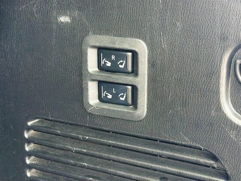 Used 2017 Nissan Armada SL w/ Interior Lighting Package AWD/4WD image 14