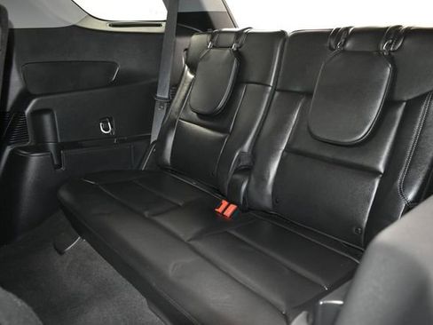 Used 2024 Ford Explorer Limited w/ Limited Technology Package AWD/4WD image 34