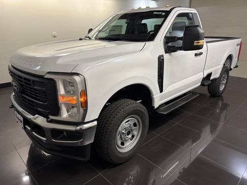 New 2027 Ford F350 XL w/ XL Chrome Package AWD/4WD image 3