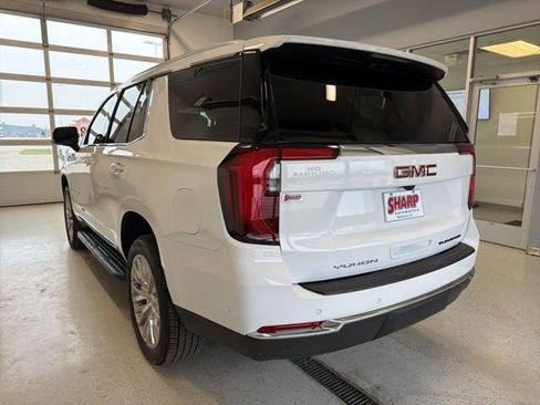Used 2026 GMC Yukon Elevation AWD/4WD image 7