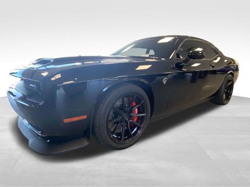 Used 2023 Dodge Challenger SRT Hellcat image 5
