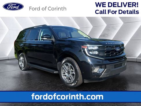 Certified 2025 Ford Expedition Active AWD/4WD image 1
