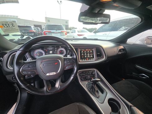 Used 2021 Dodge Challenger R/T Scat Pack w/ T/A Package RWD image 7