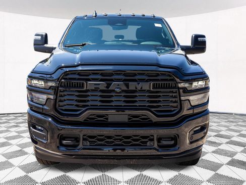 New 2026 RAM 3500 Big Horn AWD/4WD image 9