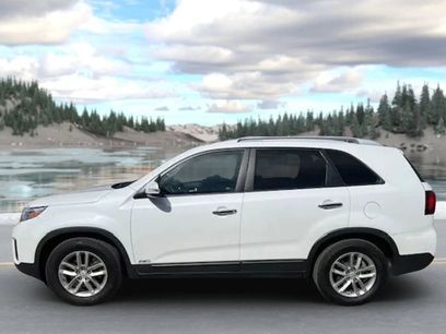 Used 2014 Kia Sorento LX w/ LX V6 Convenience Package