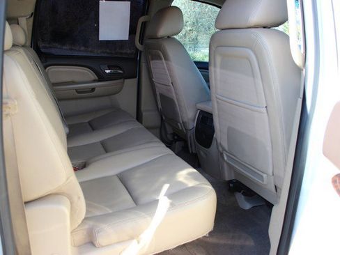 Used 2013 GMC Sierra 2500 Denali w/ Suspension Package, Off-Road image 15