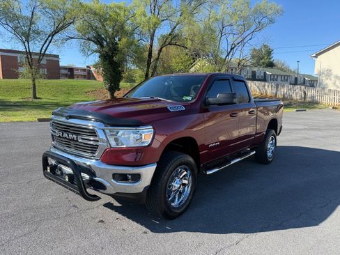 Used 2021 RAM 1500 Big Horn image 1