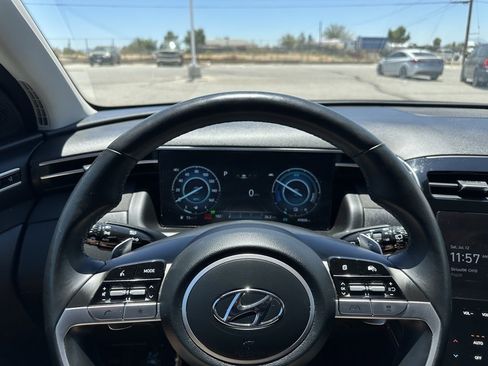 Used 2024 Hyundai Tucson Limited image 16