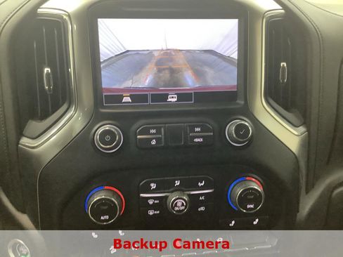 Used 2022 Chevrolet Silverado 1500 LT image 19