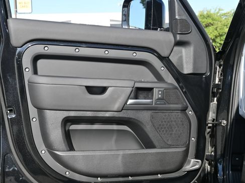 Used 2025 Land Rover Defender 110 S AWD/4WD image 19