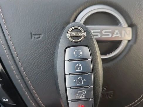 Used 2022 Nissan Armada Platinum w/ Captain's Chairs Package AWD/4WD image 44