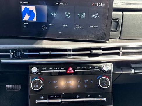 Used 2025 Hyundai Santa Fe SEL FWD image 29