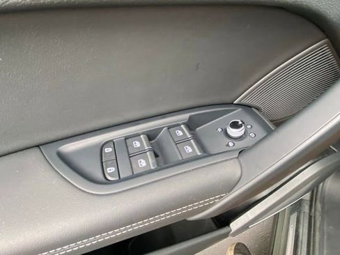 Used 2023 Audi Q5 2.0T Premium Plus w/ Premium Plus Package image 19