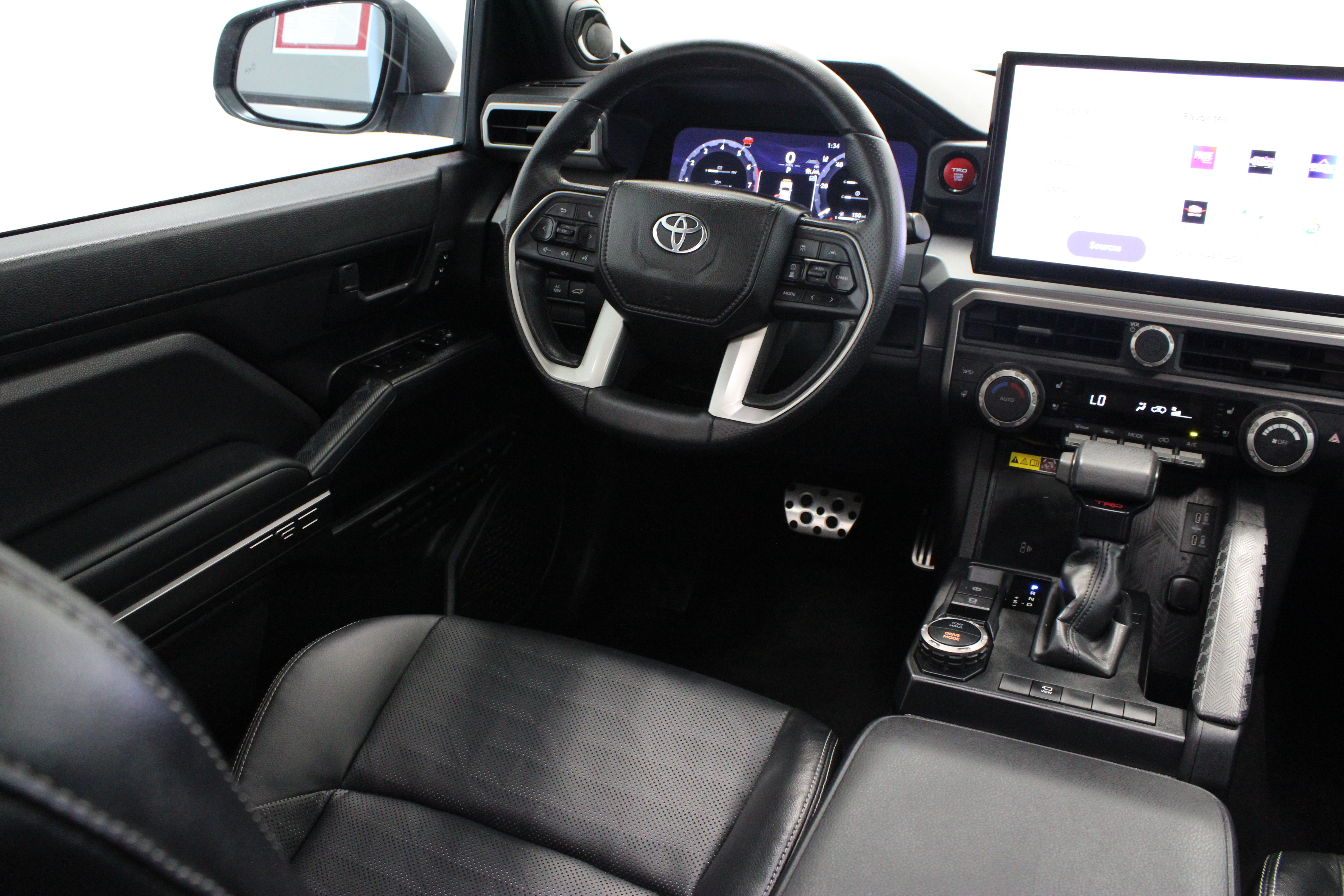 Certified 2025 Toyota 4Runner TRD Sport Premium RWD image 32