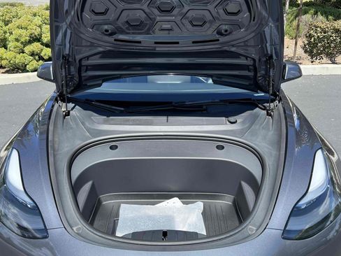 Used 2023 Tesla Model 3 Performance image 71