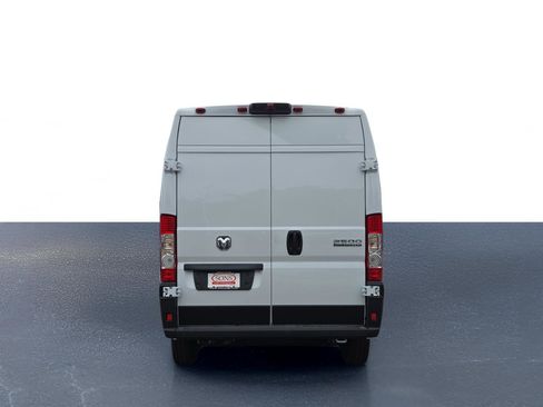 New 2026 RAM ProMaster 2500 image 8