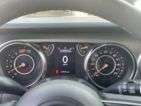 Used 2023 Jeep Wrangler Unlimited Sport AWD/4WD image 17