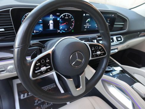 Used 2020 Mercedes-Benz GLE 350 w/ Premium Package image 14