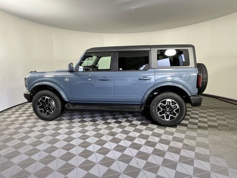 New 2025 Ford Bronco Outer Banks image 2