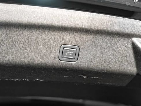 Used 2021 Chevrolet Tahoe Z71 AWD/4WD image 52
