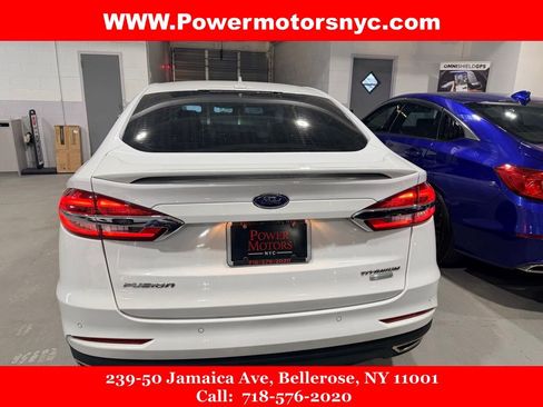 Used 2020 Ford Fusion Titanium image 6