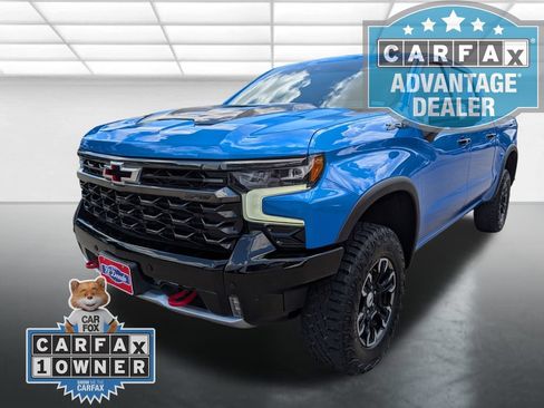 Used 2025 Chevrolet Silverado 1500 ZR2 w/ Technology Package AWD/4WD image 31