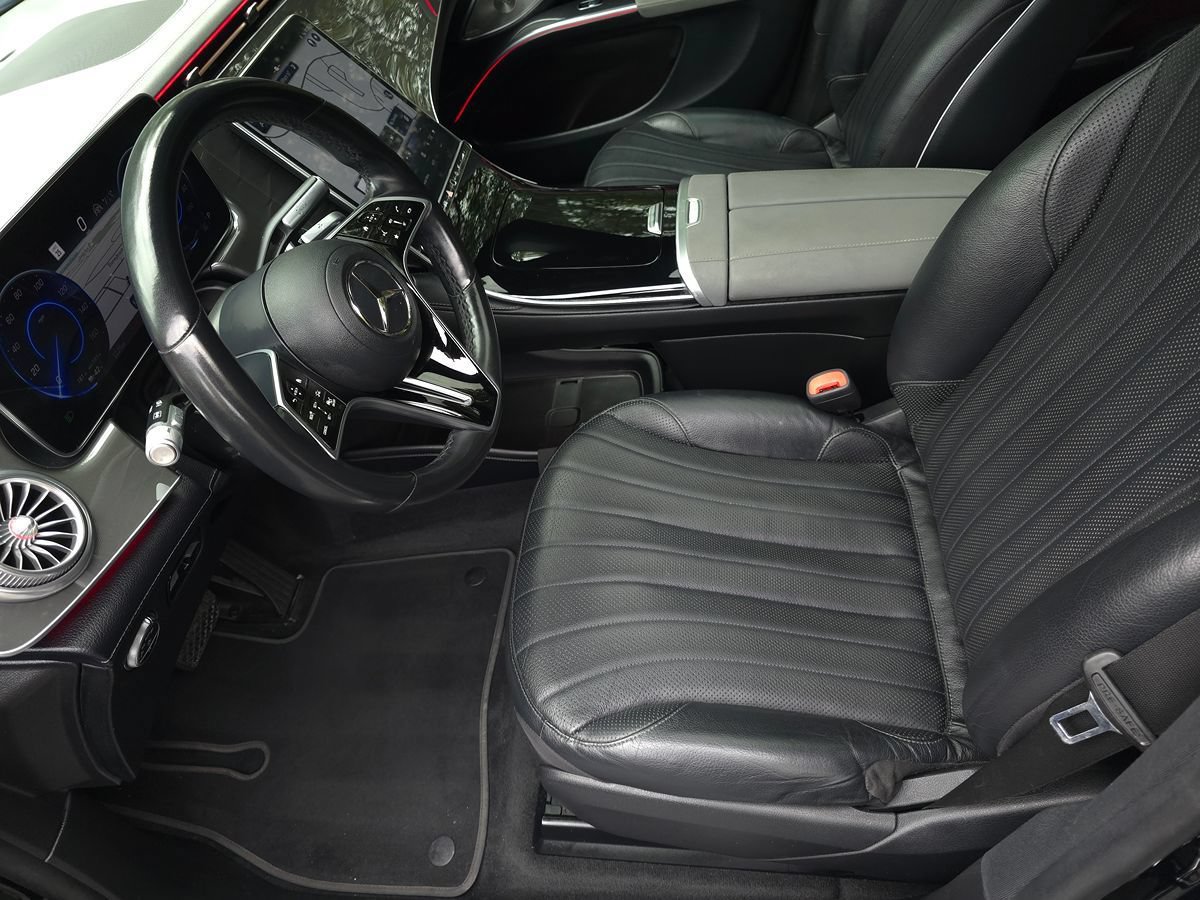 Used 2023 Mercedes-Benz EQS 450+ SUV image 13