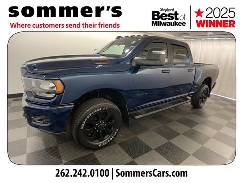 Used 2024 RAM 2500 Big Horn w/ Night Edition AWD/4WD image 7