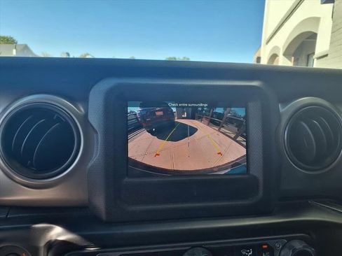 Certified 2020 Jeep Wrangler Unlimited Sport S image 22