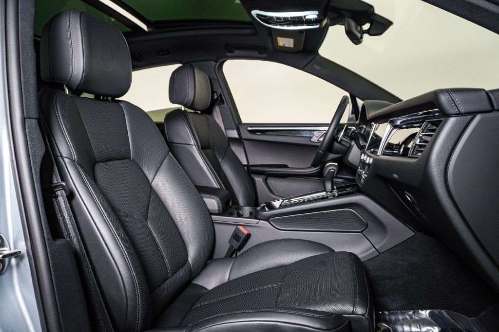 Certified 2026 Porsche Macan S AWD/4WD image 15