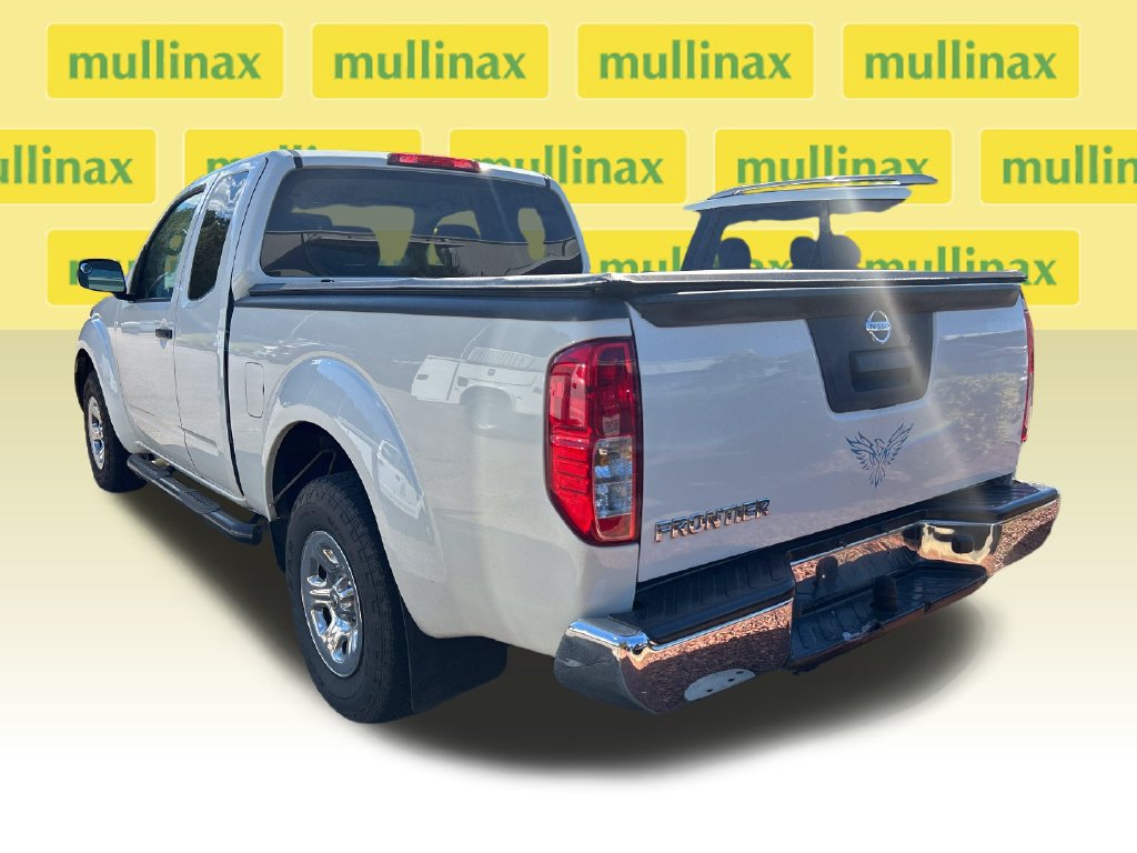 Used 2016 Nissan Frontier S RWD image 2