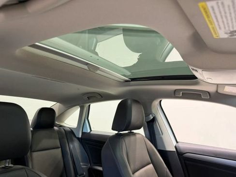 Used 2019 Volkswagen Jetta S FWD image 32
