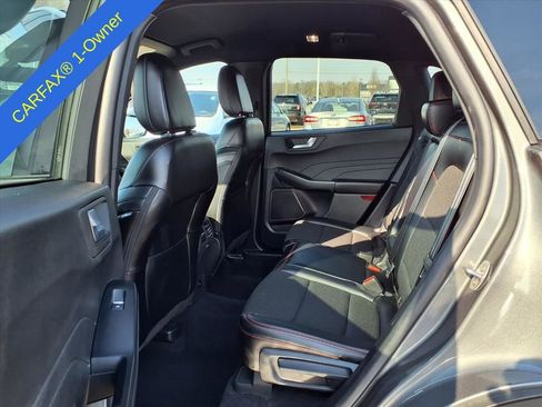 Used 2025 Ford Escape ST-Line image 13