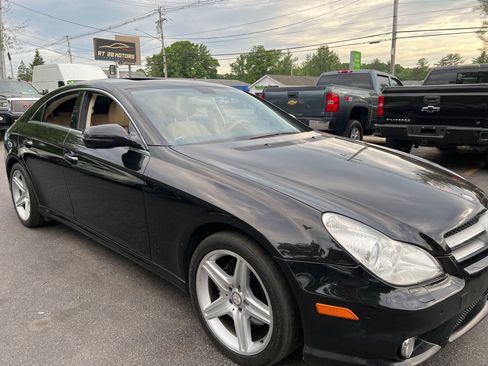 Used 2011 Mercedes-Benz CLS 550 image 6