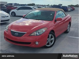Used 2006 Toyota Solara SLE video 1